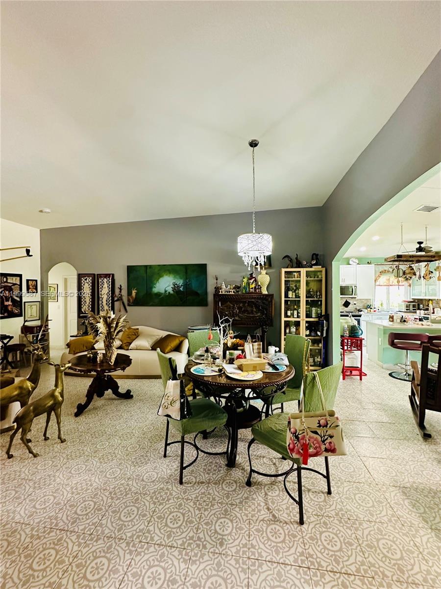 ROSEWAY SUB - Residential