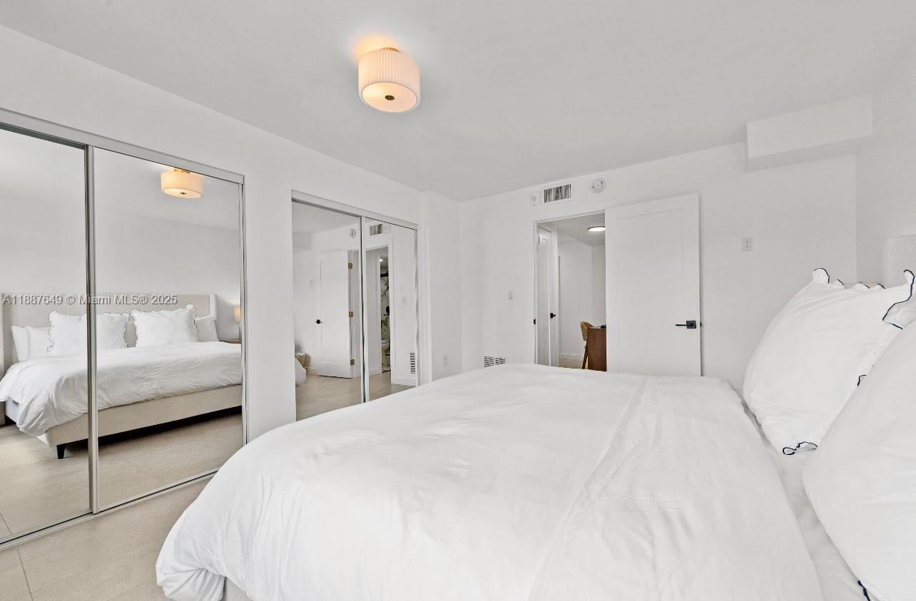 TOWNE ROYALE CONDO - Residential