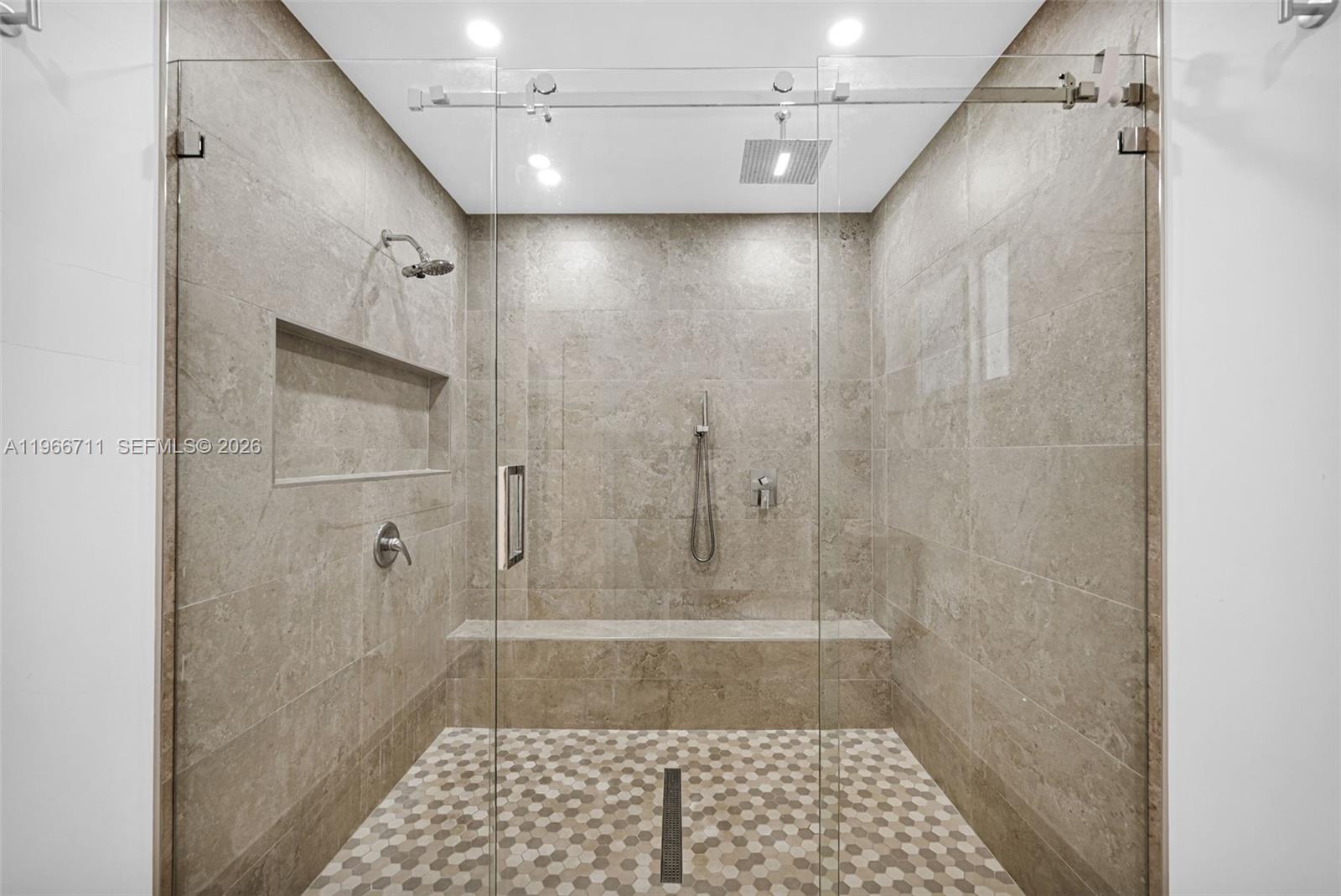 NO 89 PALM-AIRE COUNTRY C - Residential