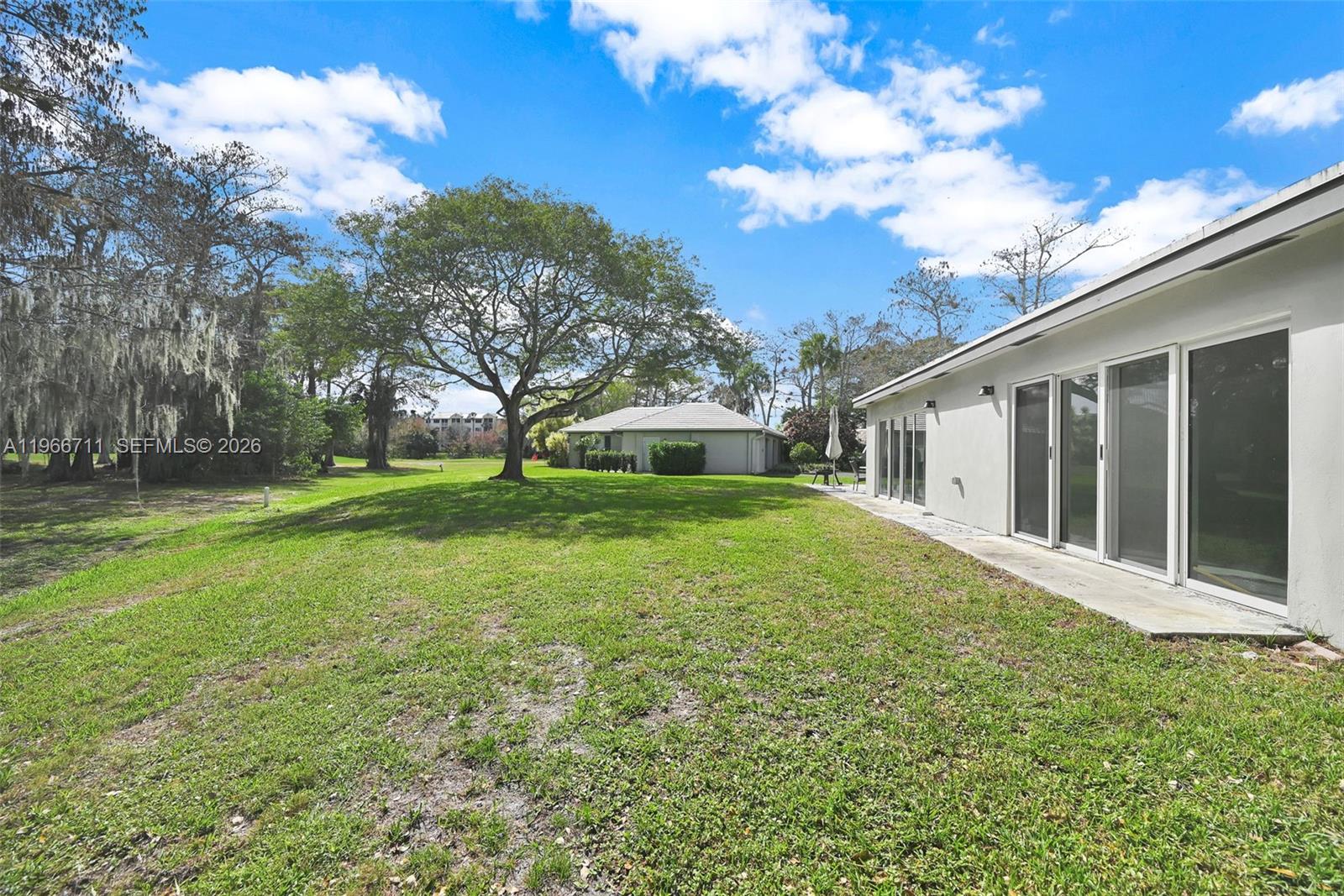 NO 89 PALM-AIRE COUNTRY C - Residential