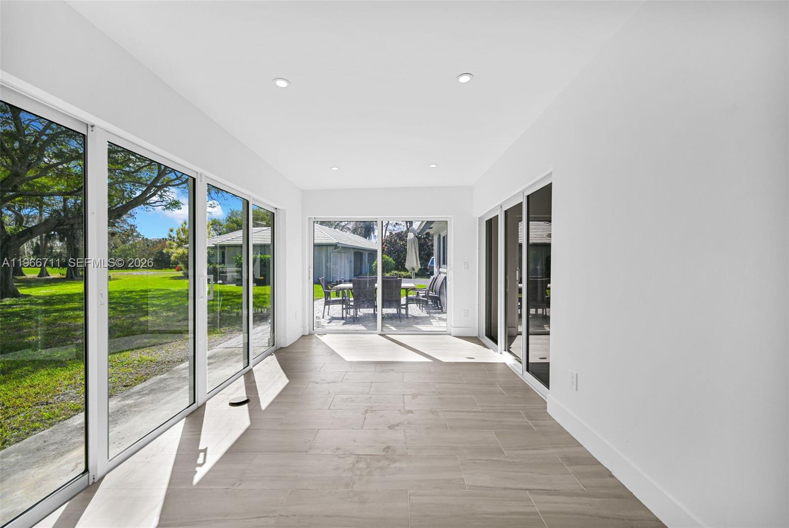 NO 89 PALM-AIRE COUNTRY C - Residential