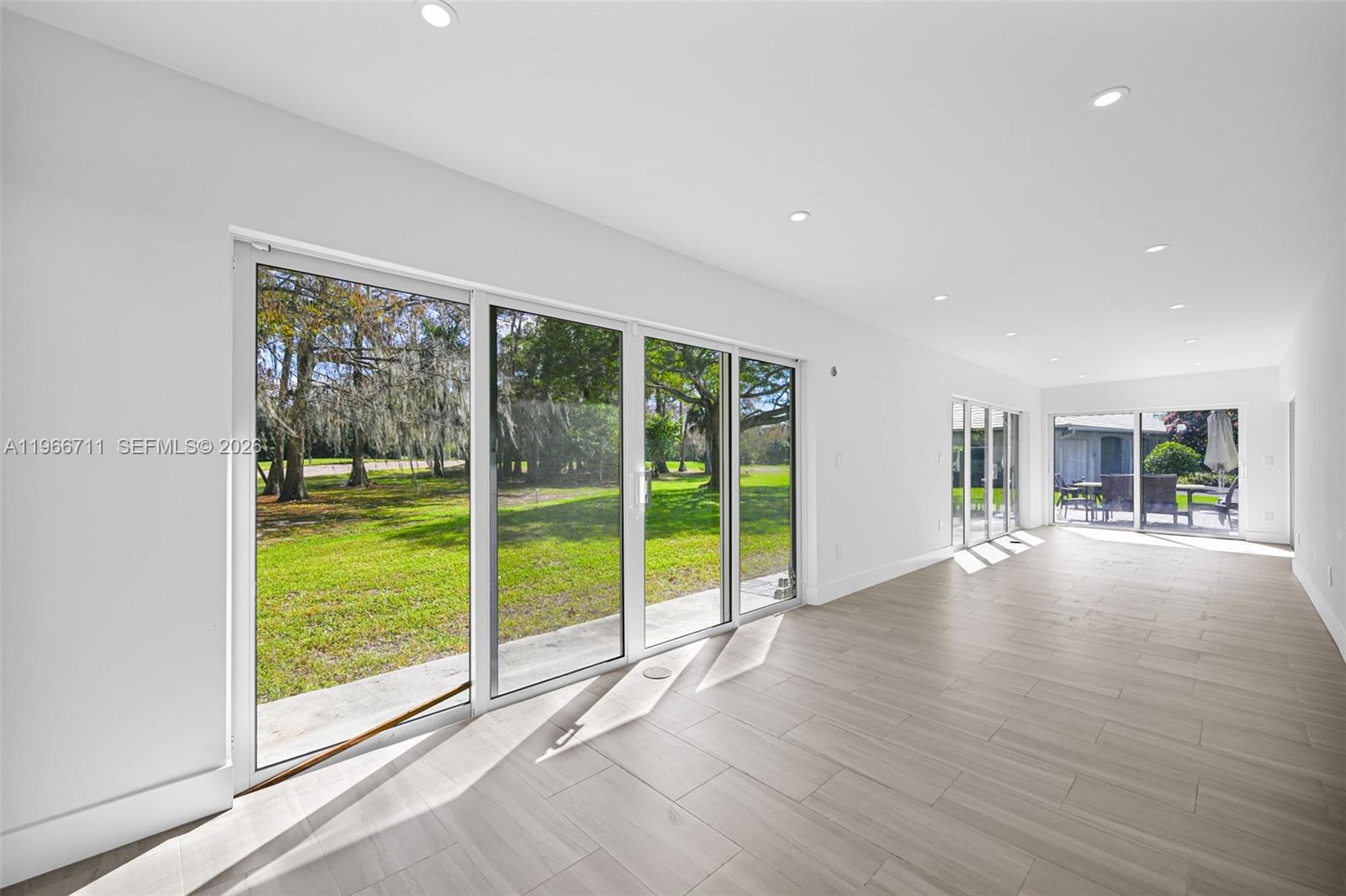 NO 89 PALM-AIRE COUNTRY C - Residential