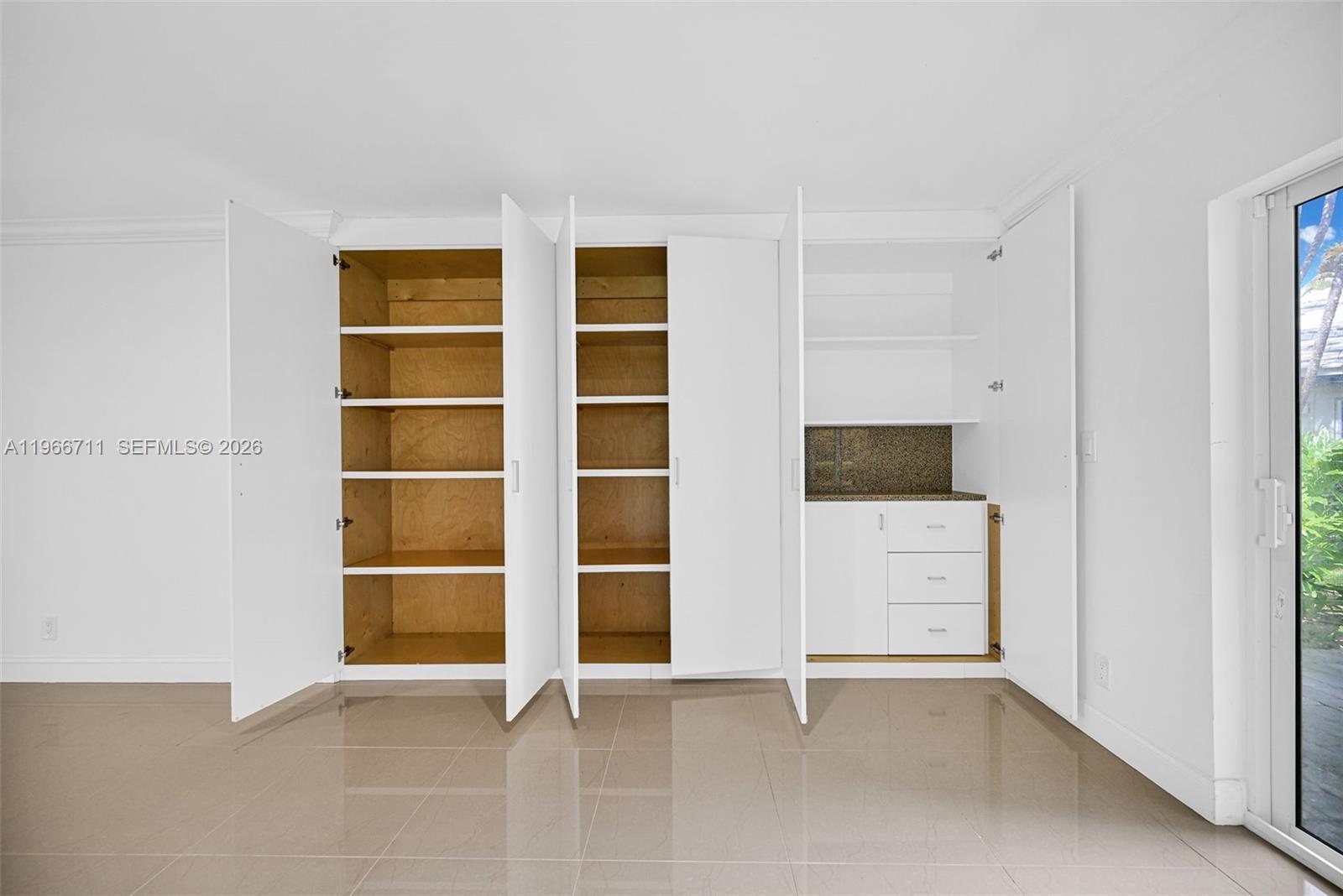 NO 89 PALM-AIRE COUNTRY C - Residential