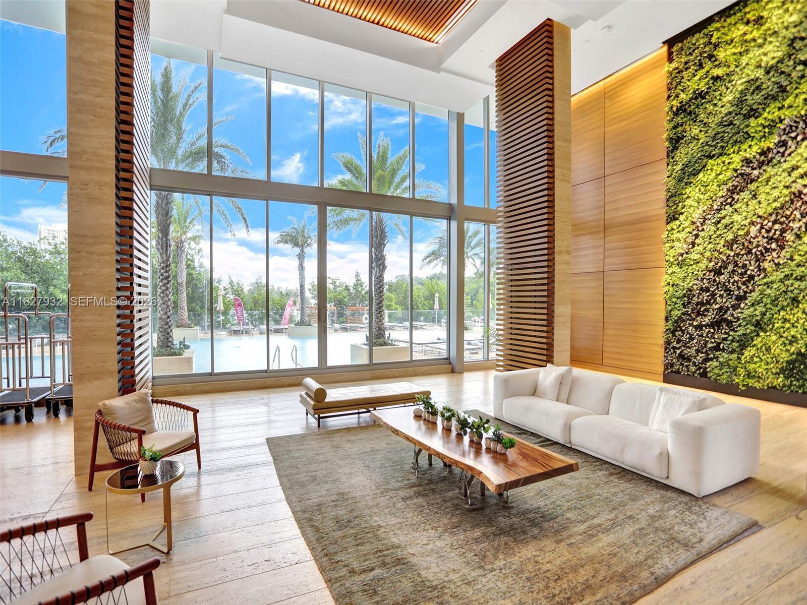 THE HARBOUR NORTH CONDO - Residential