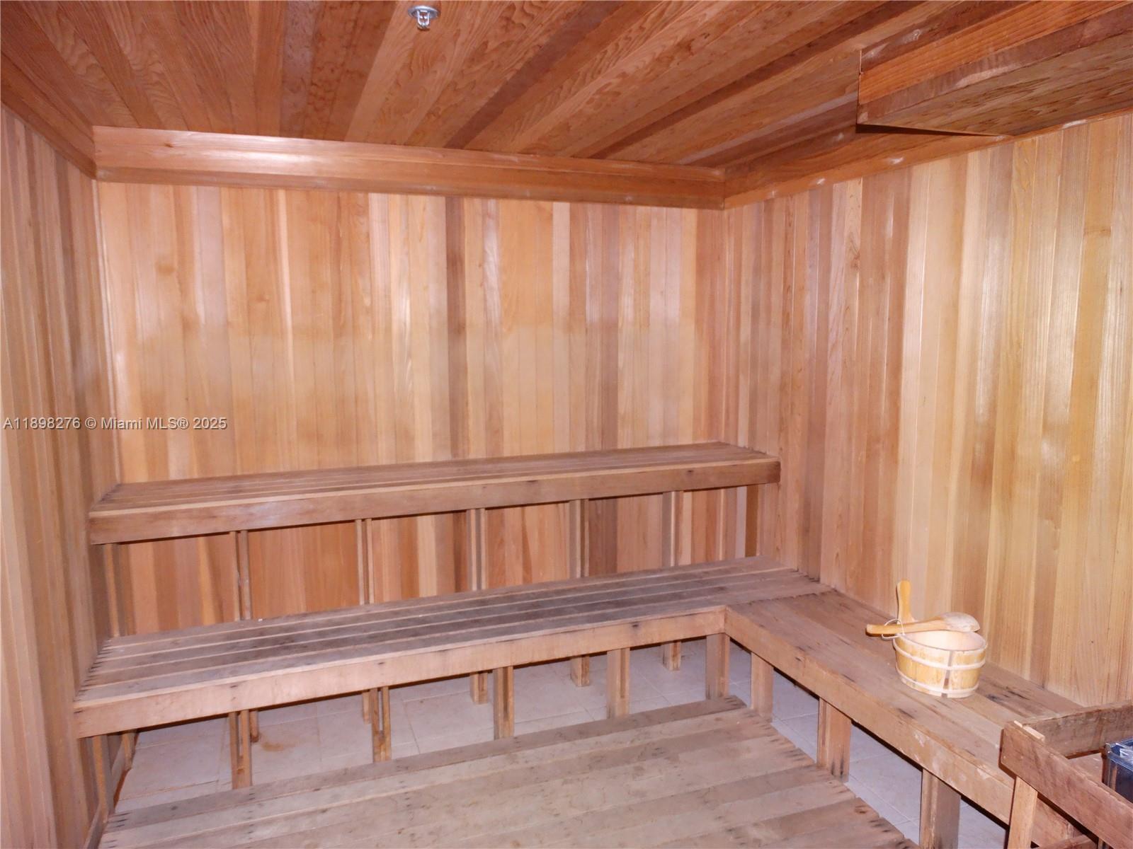 TDR TOWER II CONDO - Residential Lease