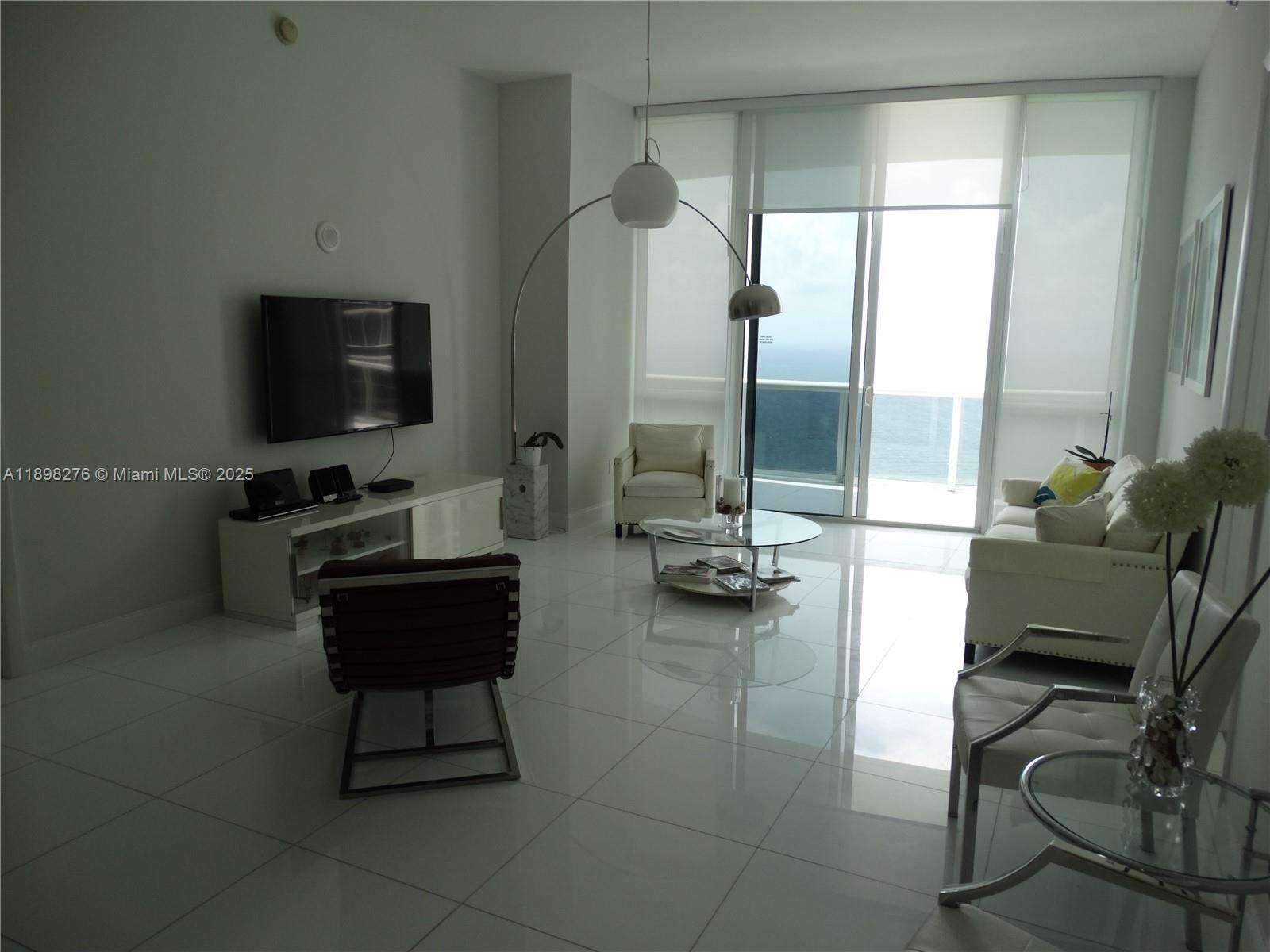 TDR TOWER II CONDO - Residential Lease