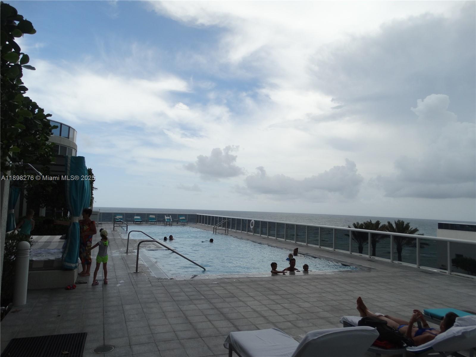 TDR TOWER II CONDO - Residential Lease