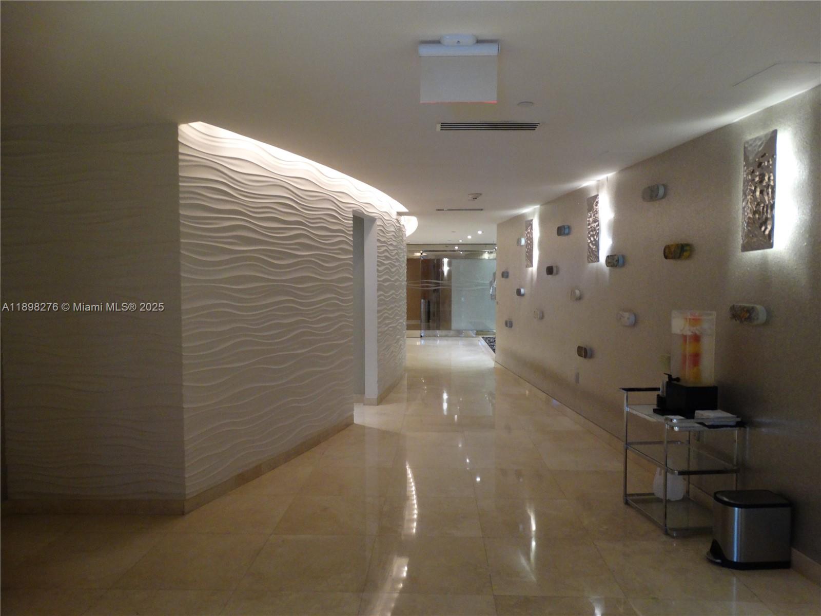 TDR TOWER II CONDO - Residential Lease