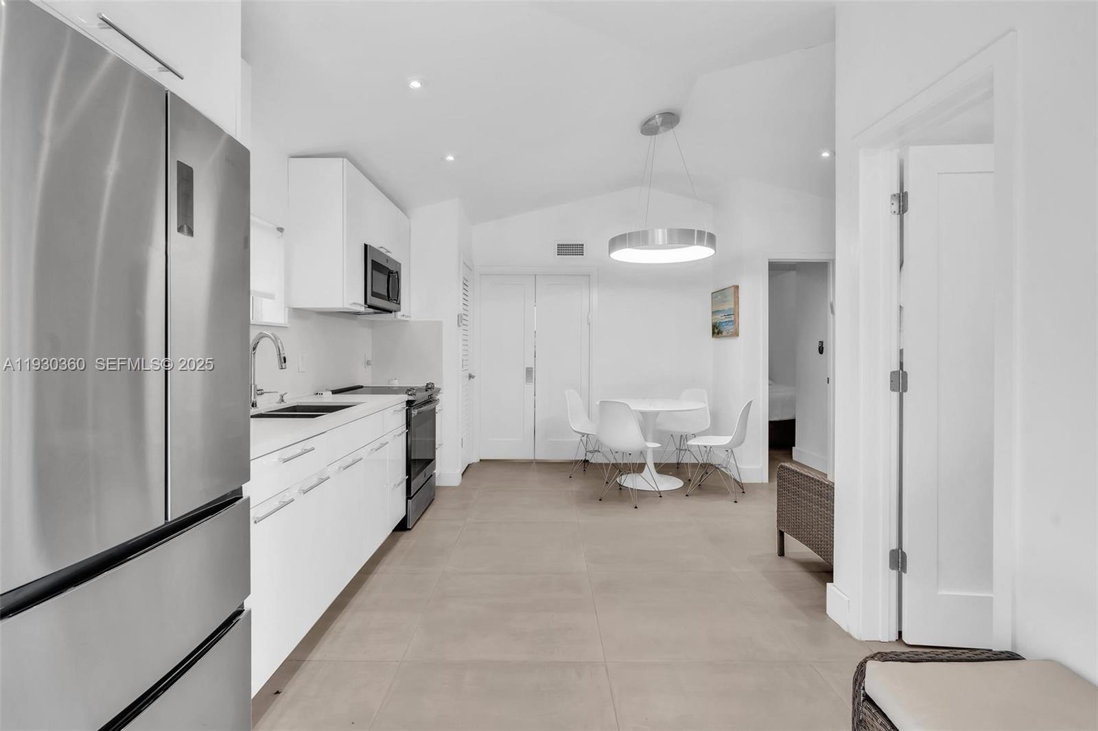 GARDEN SUB AMD PL - Residential Lease