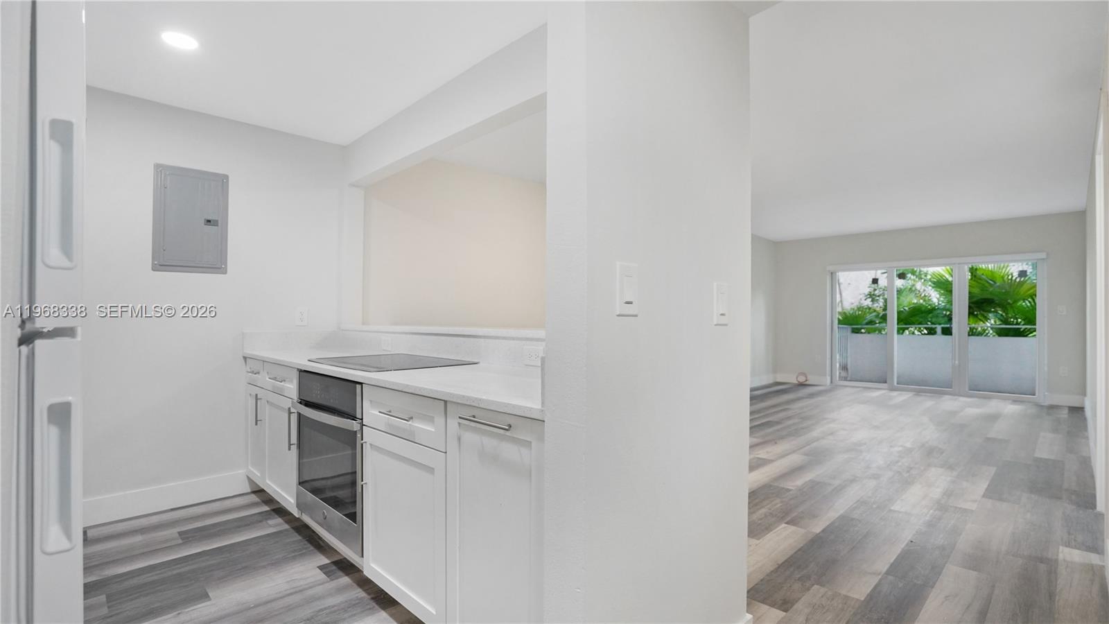 MARIPOSA MANOR CONDO - Residential