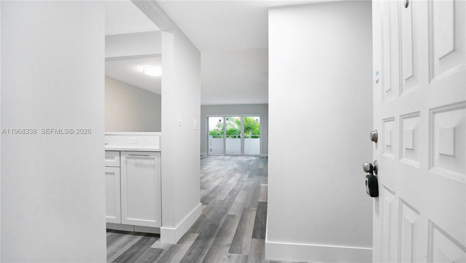 MARIPOSA MANOR CONDO - Residential