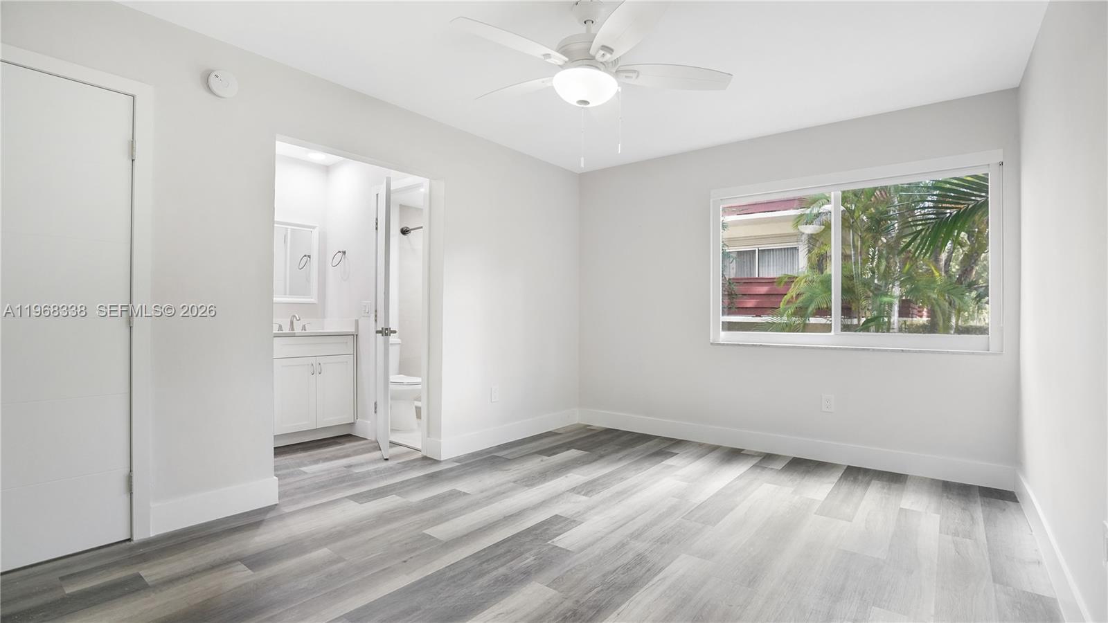 MARIPOSA MANOR CONDO - Residential