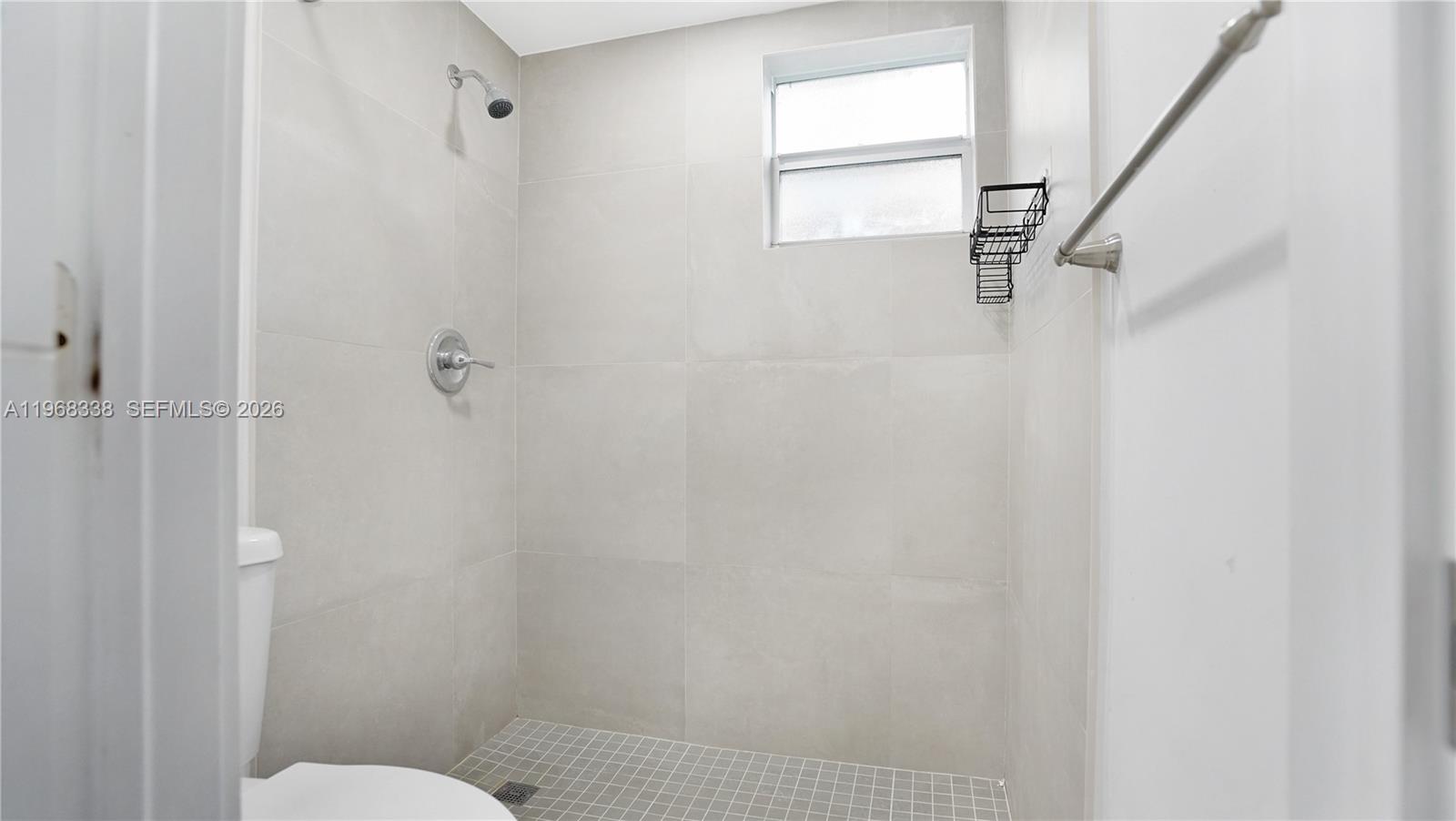 MARIPOSA MANOR CONDO - Residential