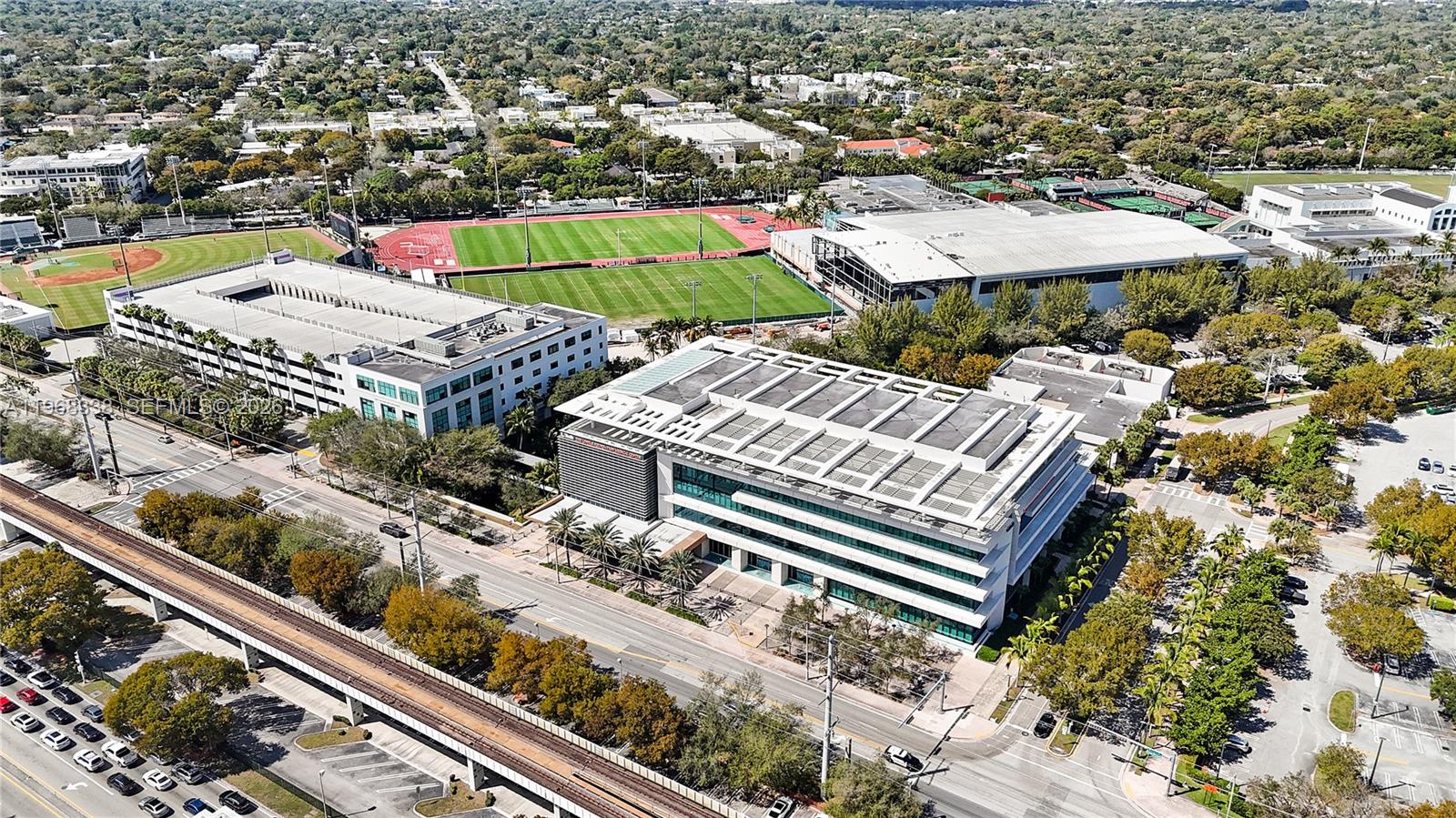 MARIPOSA MANOR CONDO - Residential