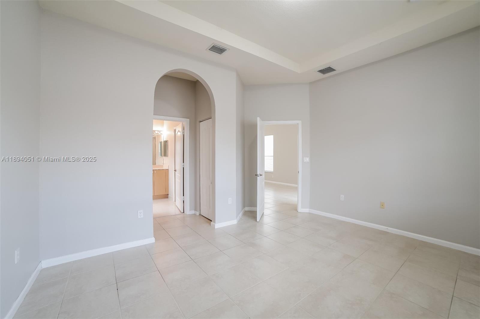 PORTOFINO PALMS - Residential Lease