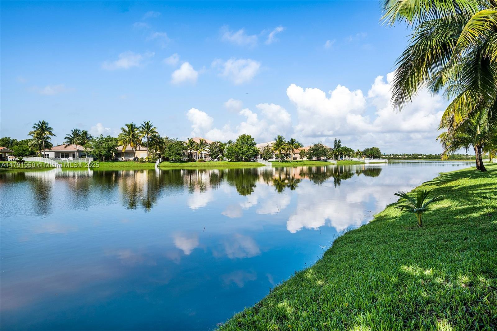 14210 NW 18th Mnr