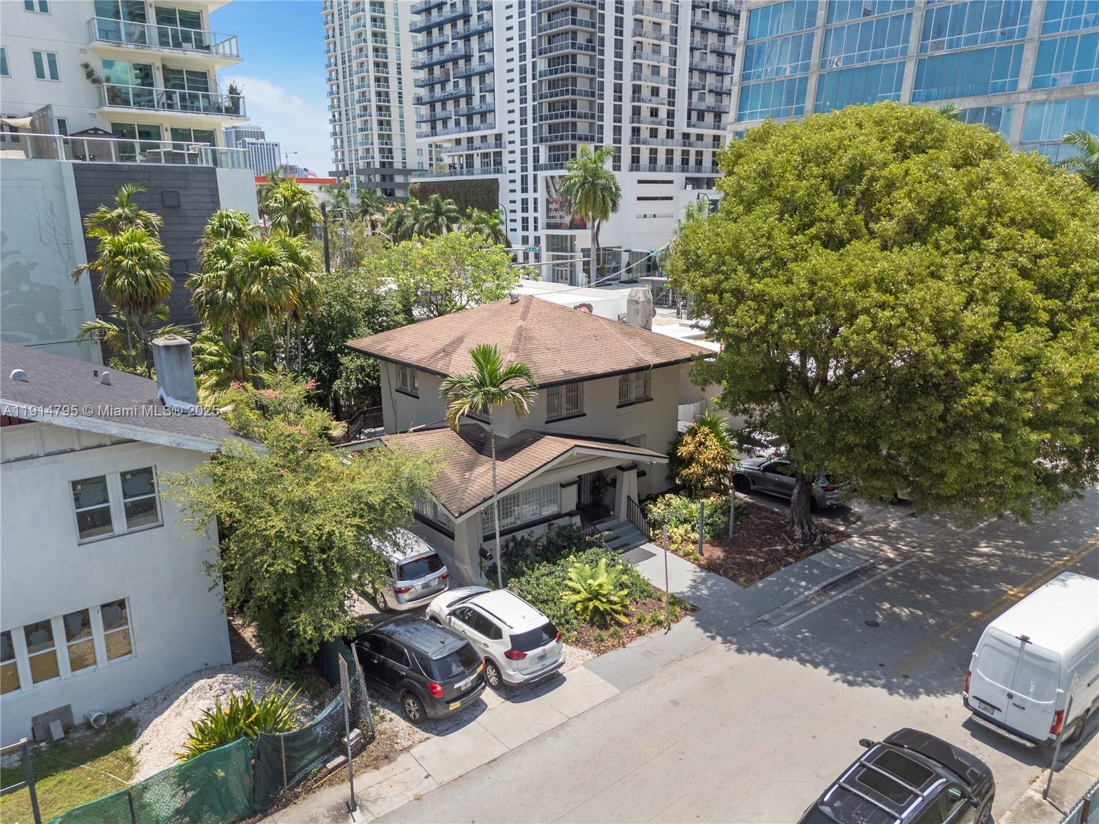 ESCOTTONIA PARK - Residential Lease