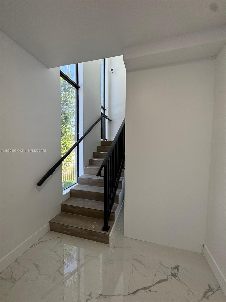 ACME GULFAIR - Residential Income