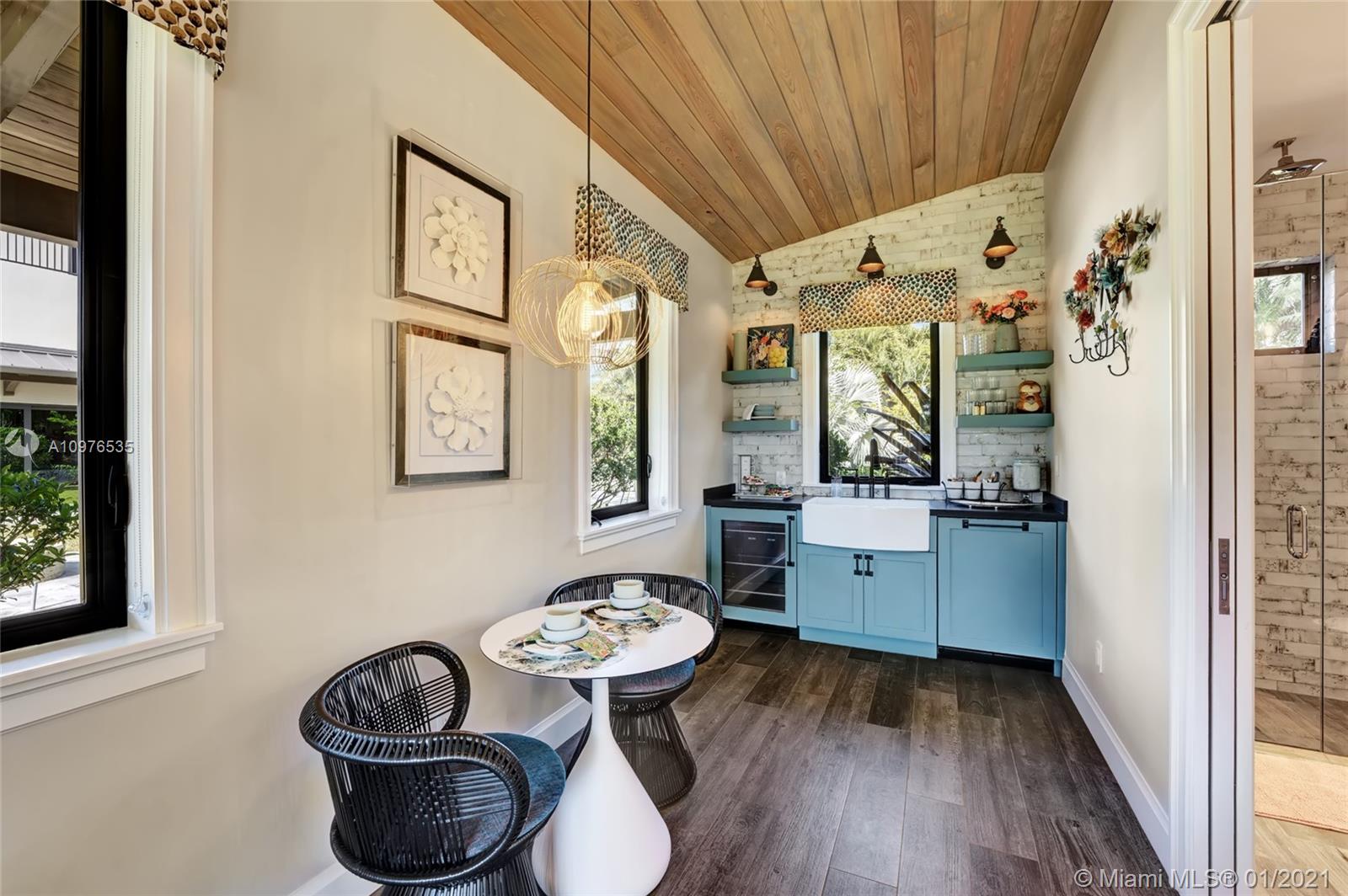 EVERGLADES SUGAR & LAND C - Residential