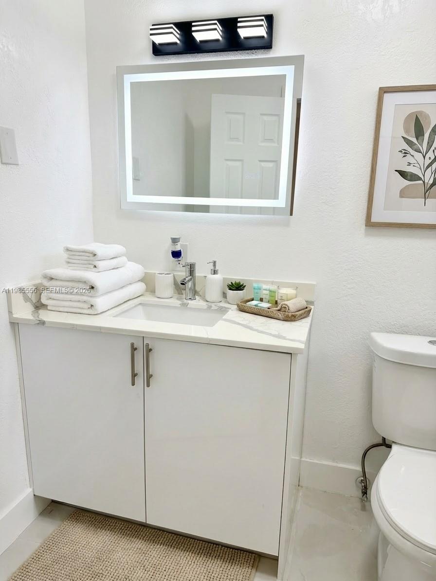 MARK-ALAN MANOR - Residential