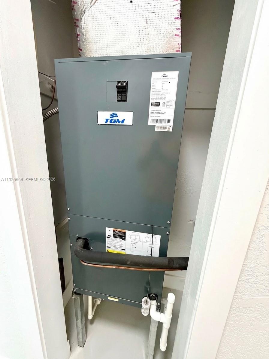 MARK-ALAN MANOR - Residential