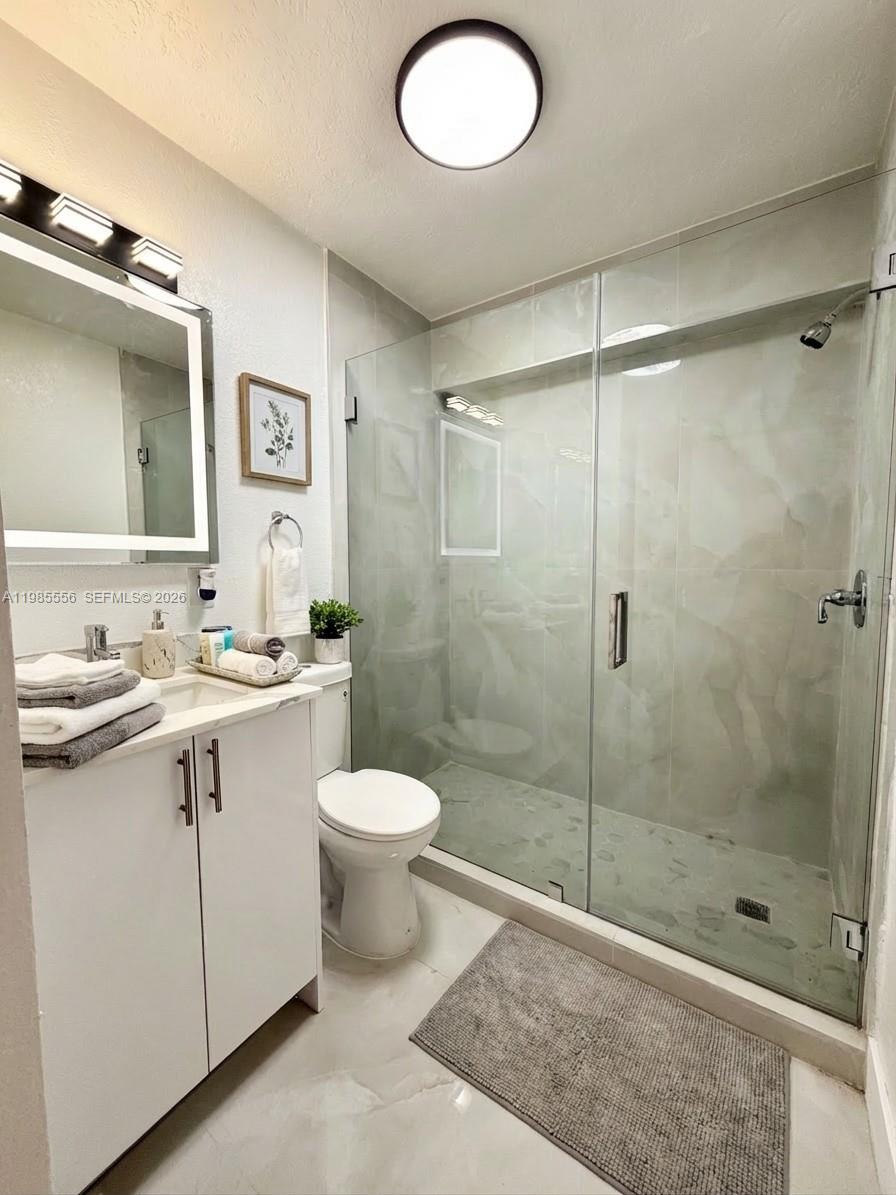 MARK-ALAN MANOR - Residential