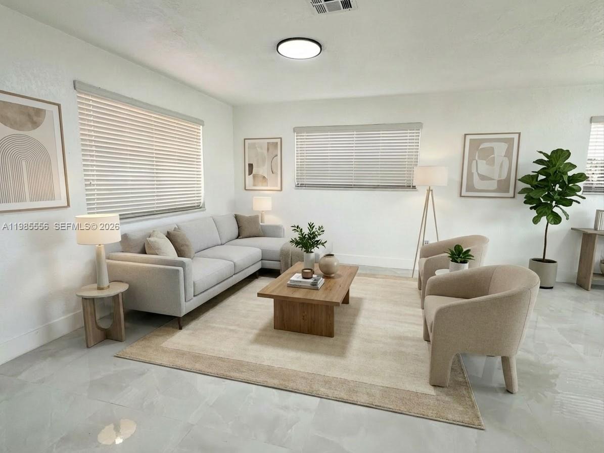 MARK-ALAN MANOR - Residential