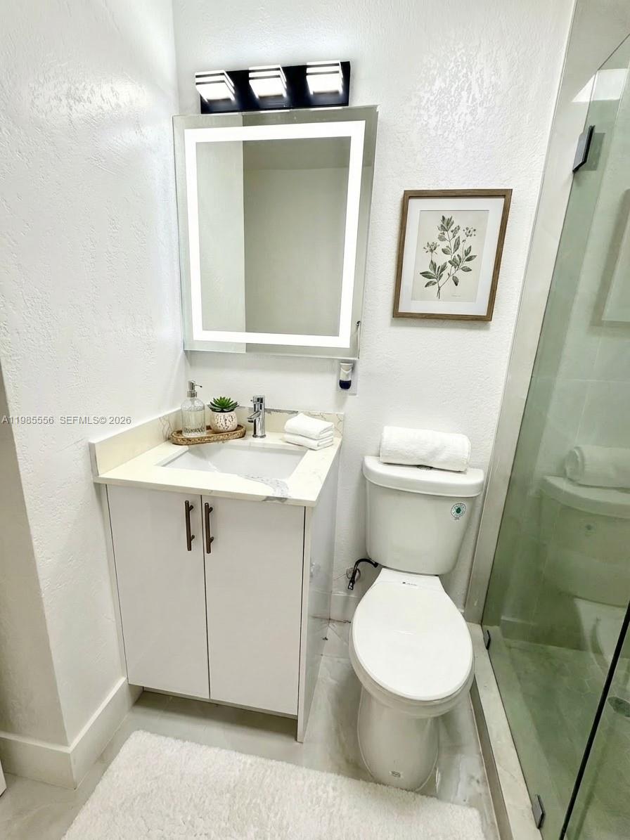 MARK-ALAN MANOR - Residential