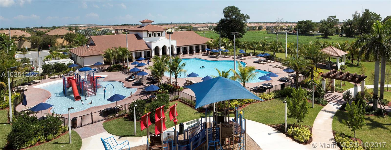 SILVER PALM - Residential
