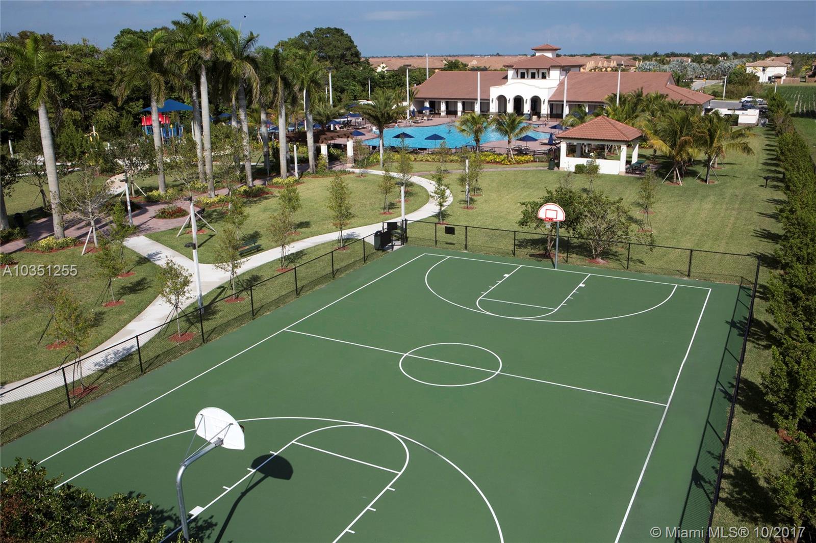 SILVER PALM - Residential