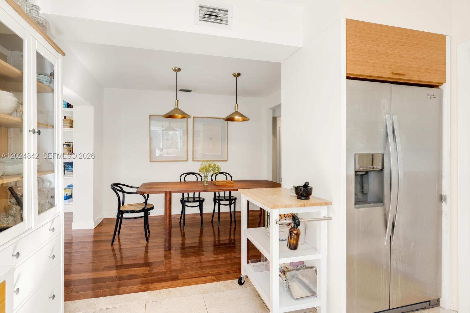 ALTA VISTA - Residential
