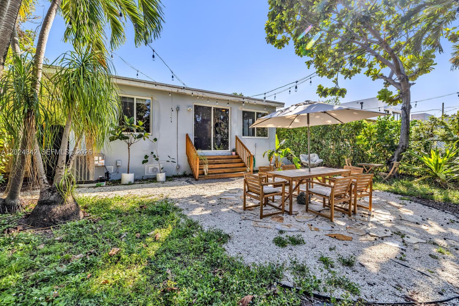 ALTA VISTA - Residential