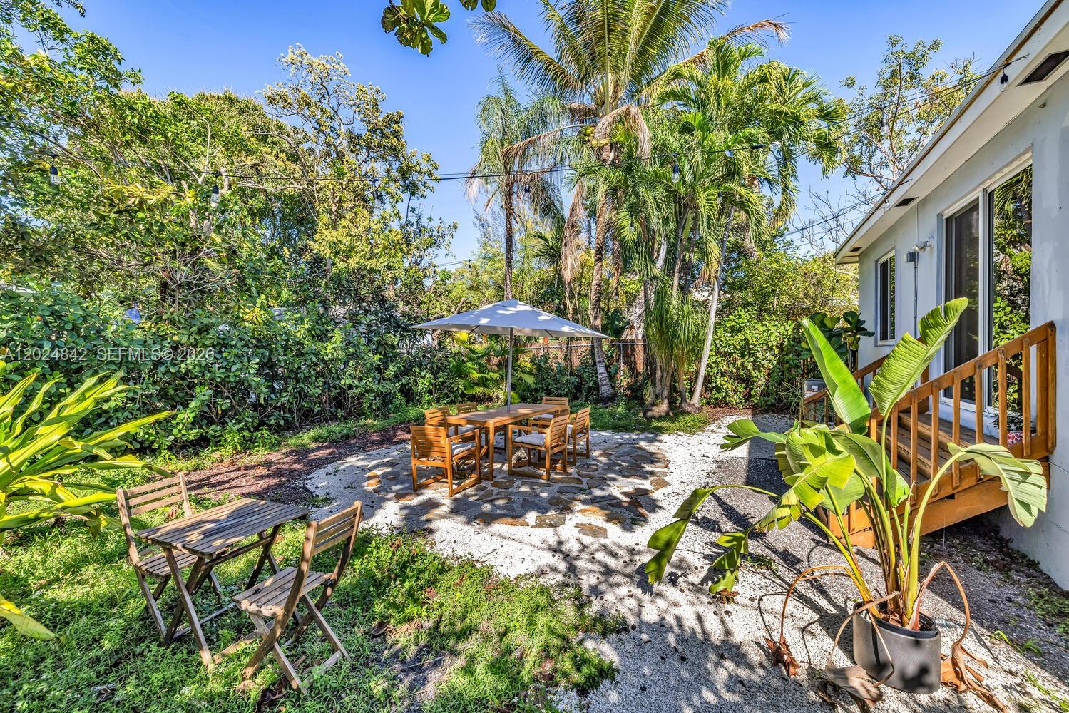 ALTA VISTA - Residential