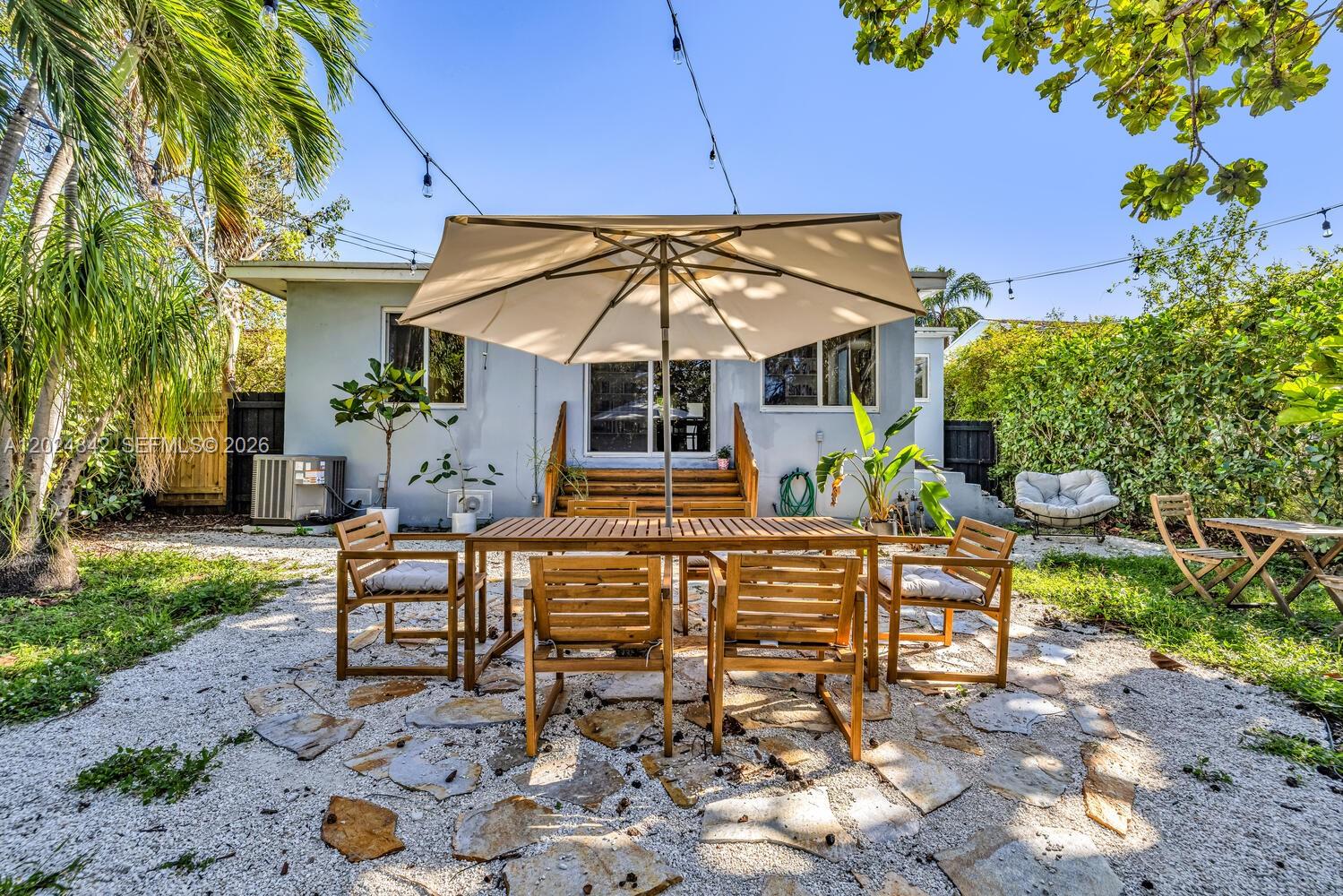 ALTA VISTA - Residential