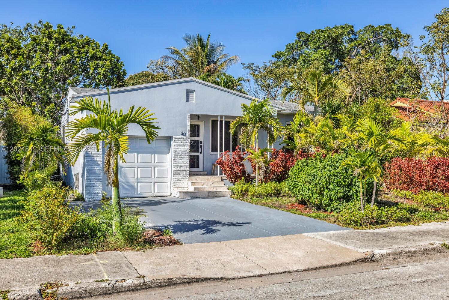ALTA VISTA - Residential