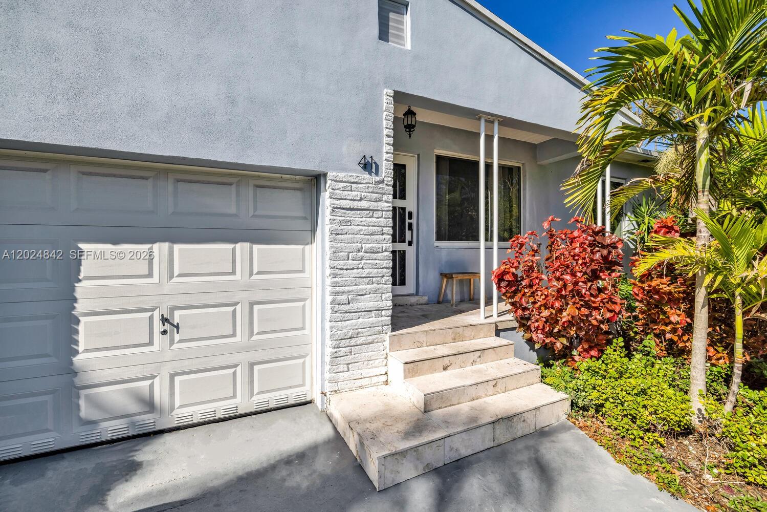 ALTA VISTA - Residential