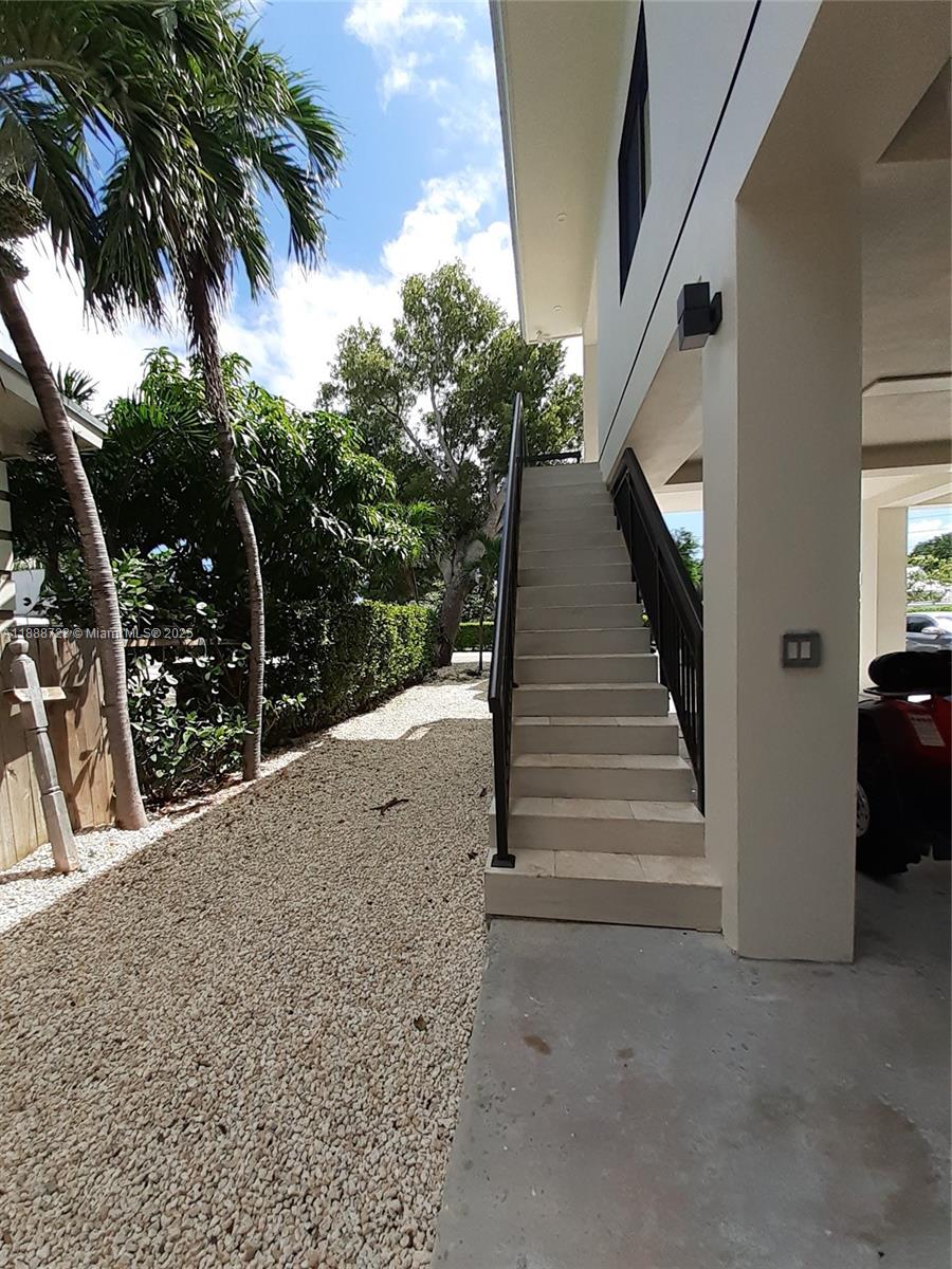LARGO GARDENS - Residential Lease