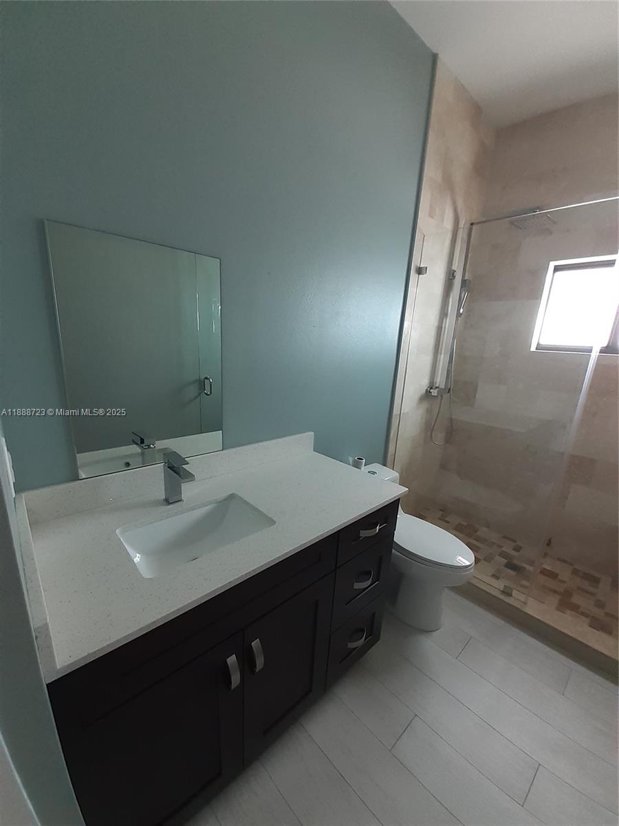 LARGO GARDENS - Residential Lease