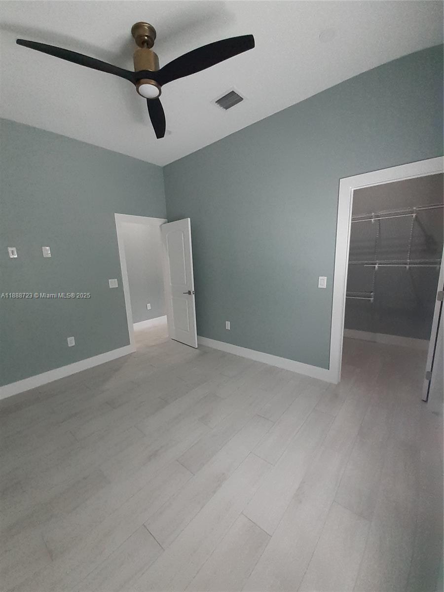 LARGO GARDENS - Residential Lease