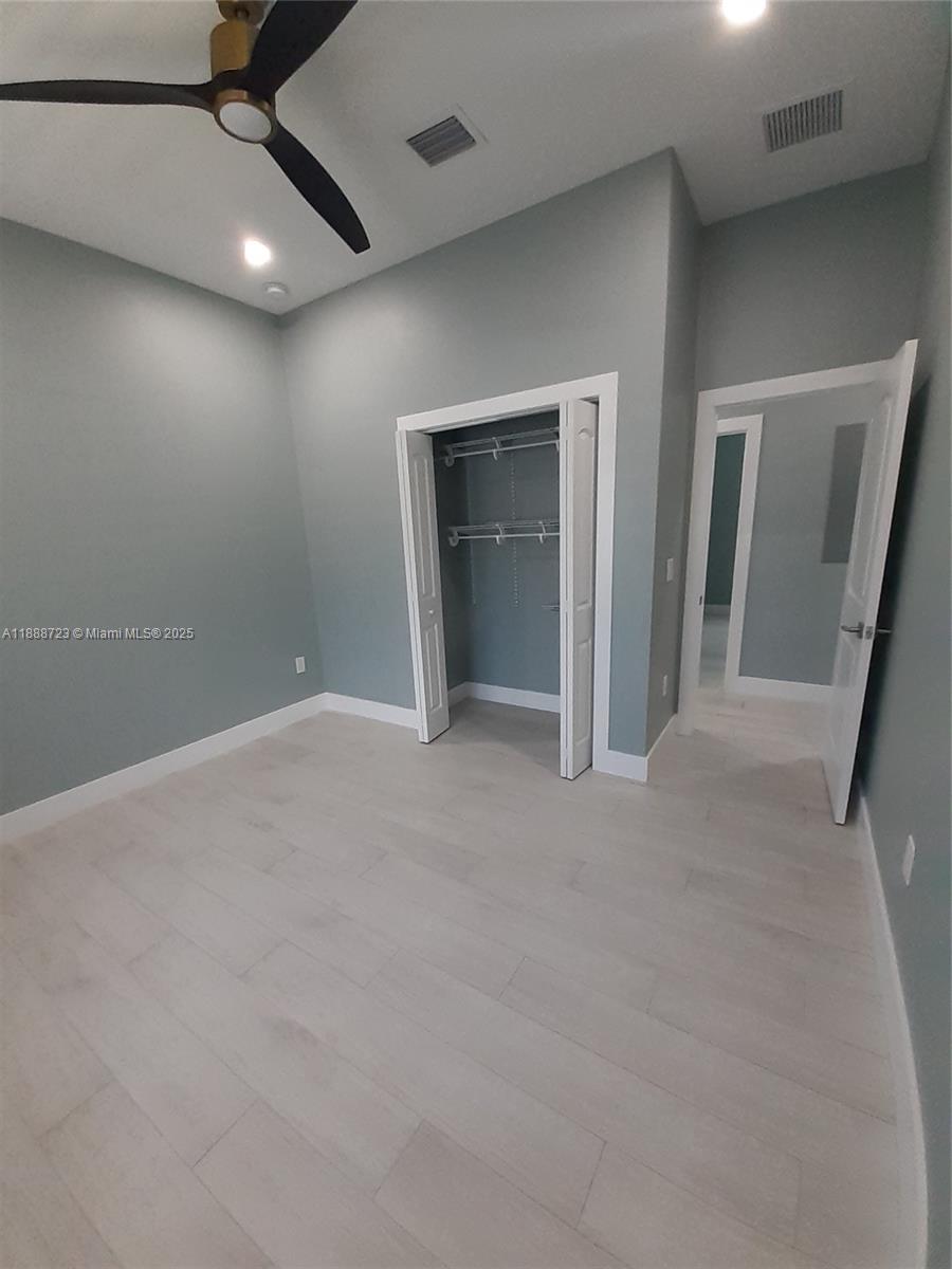 LARGO GARDENS - Residential Lease