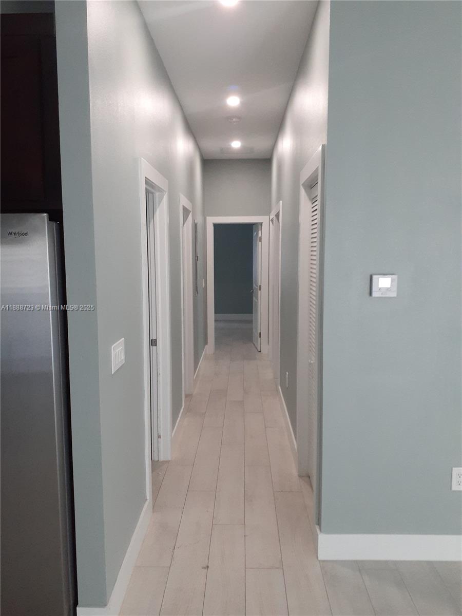 LARGO GARDENS - Residential Lease