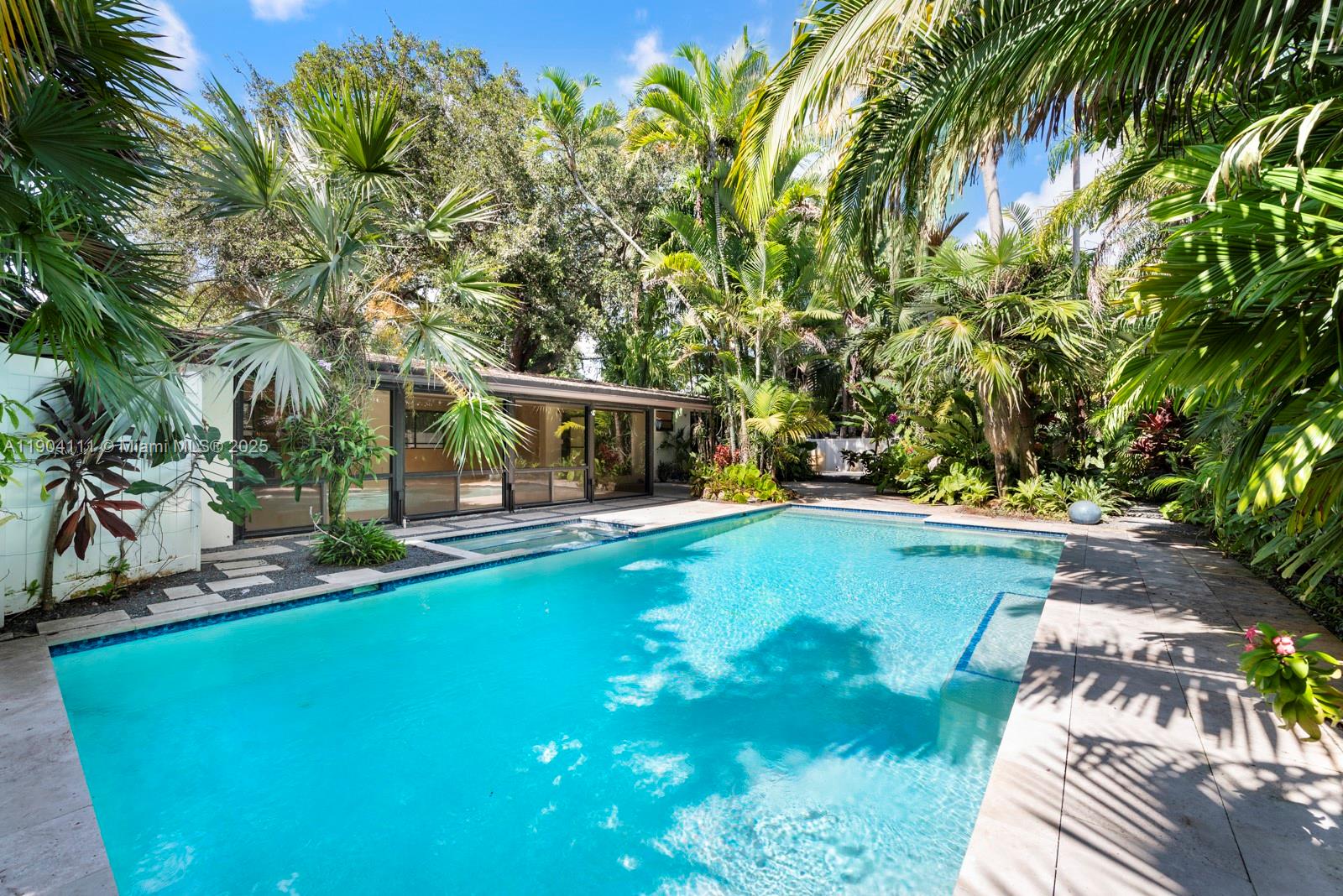 BISCAYNE LAWN AMD PLAT - Residential Lease