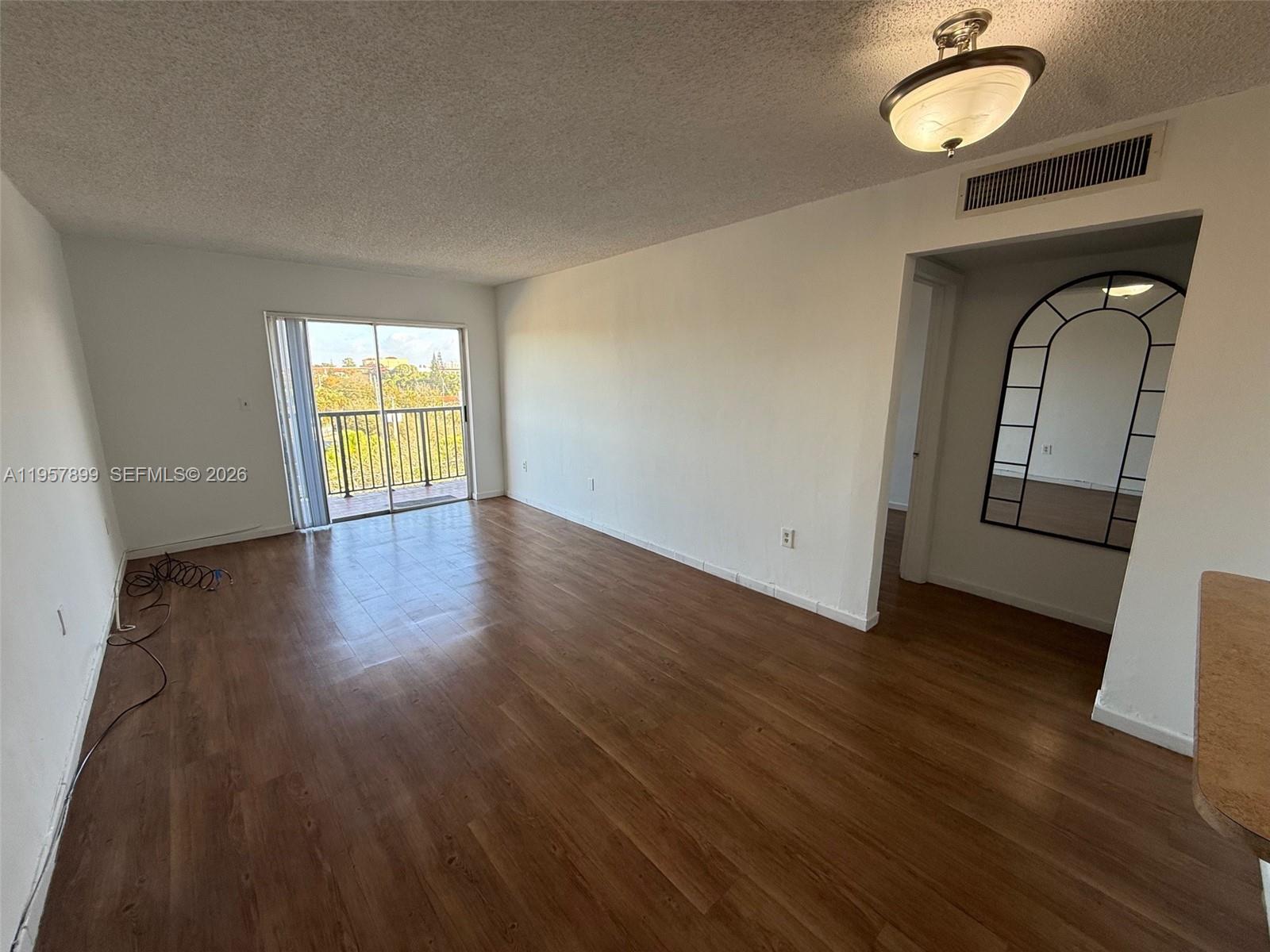 TWENTY FIVE HUNDRED CONDO - Residential Lease