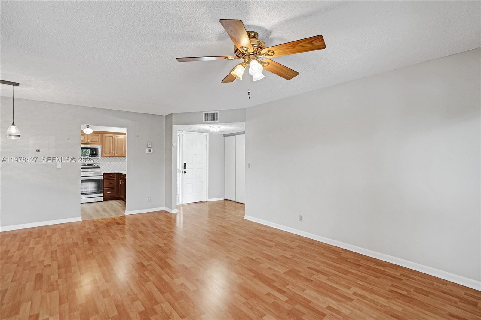 BAYWOOD VILLAGE I-A CONDO - Residential