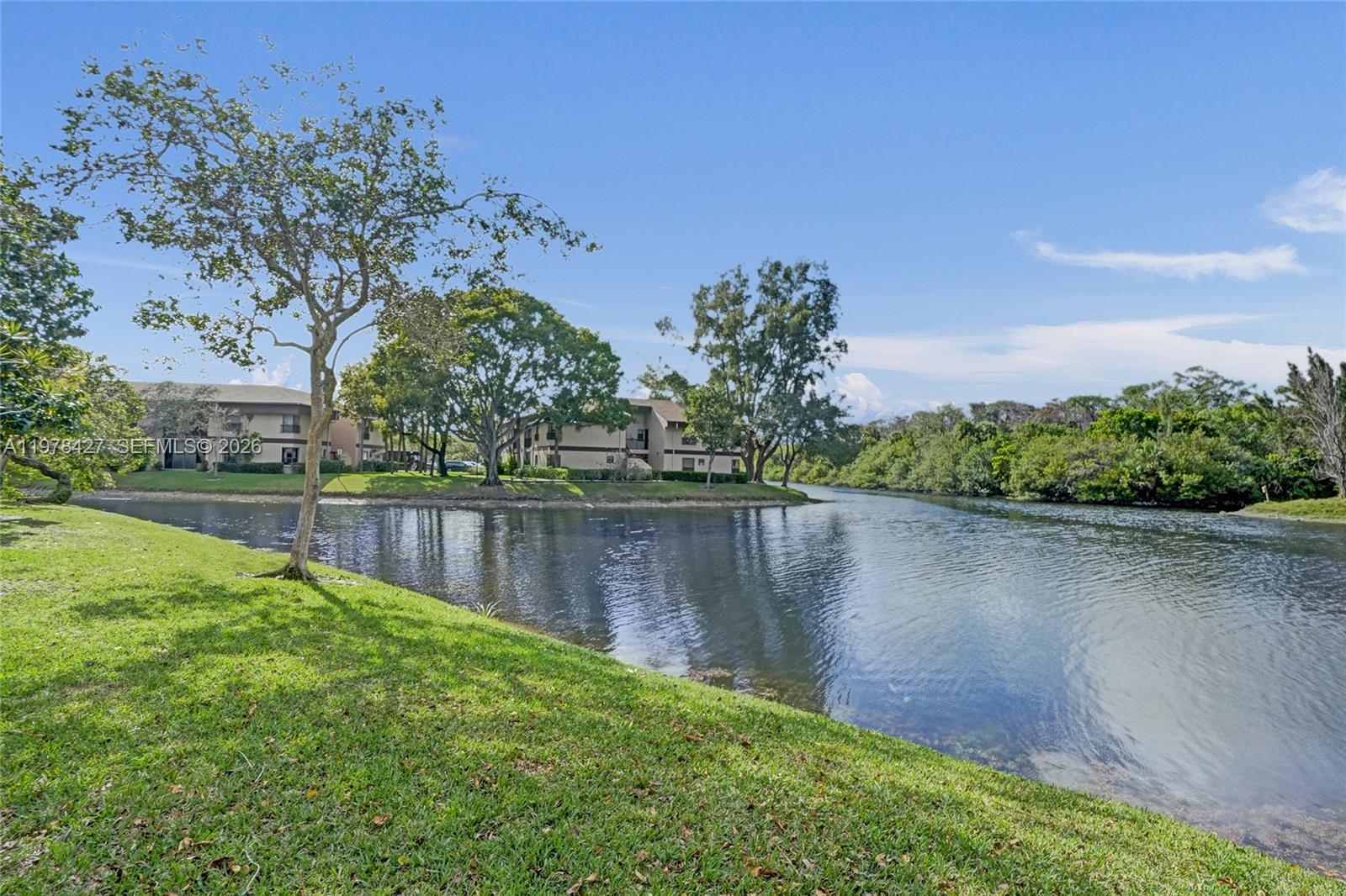 BAYWOOD VILLAGE I-A CONDO - Residential