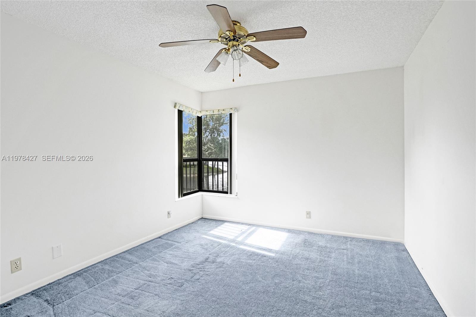 BAYWOOD VILLAGE I-A CONDO - Residential