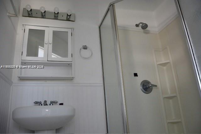 CORAL PARK ESTATES SEC 1 - Residential Lease