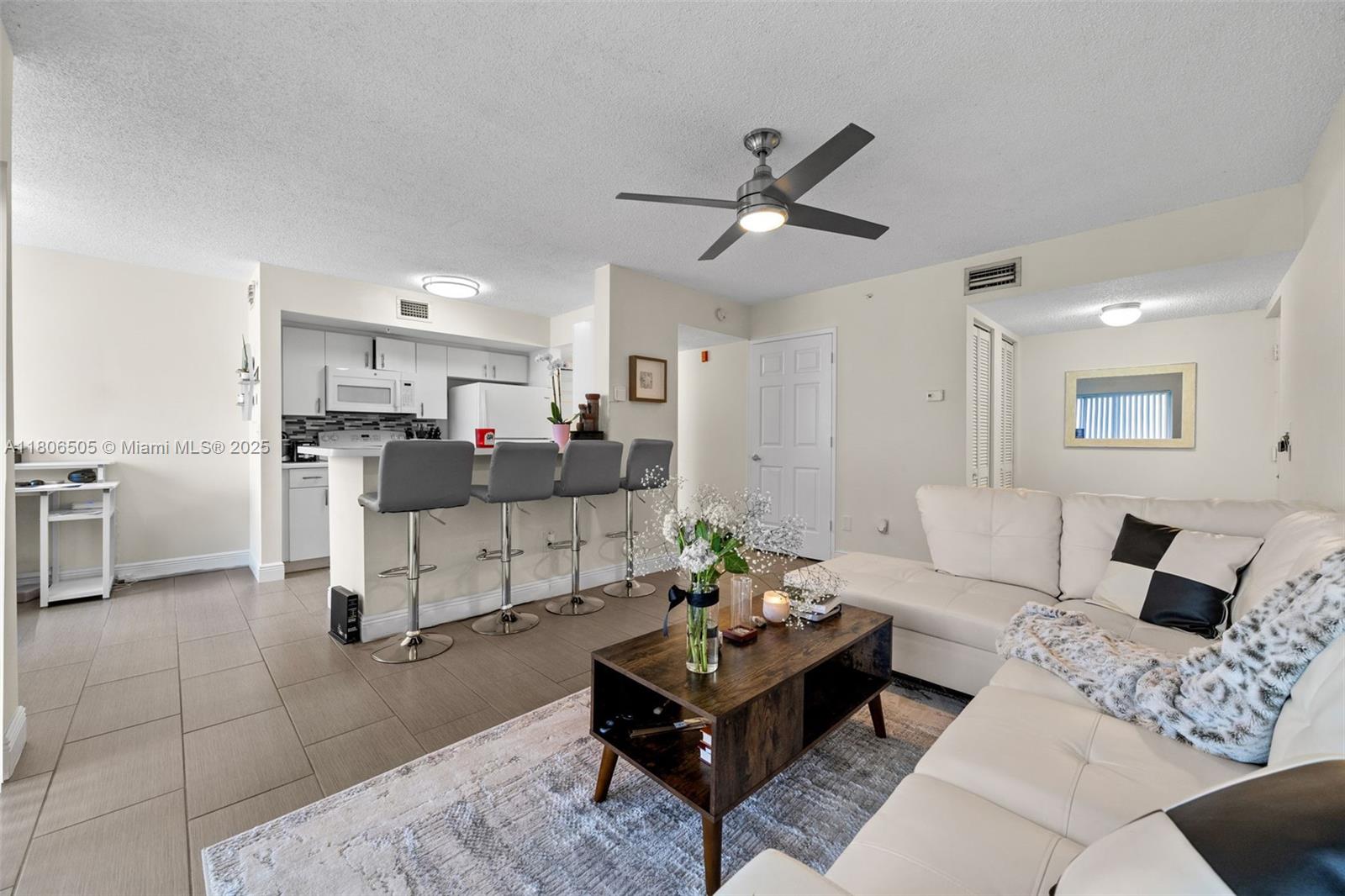 2640 S University Dr 118