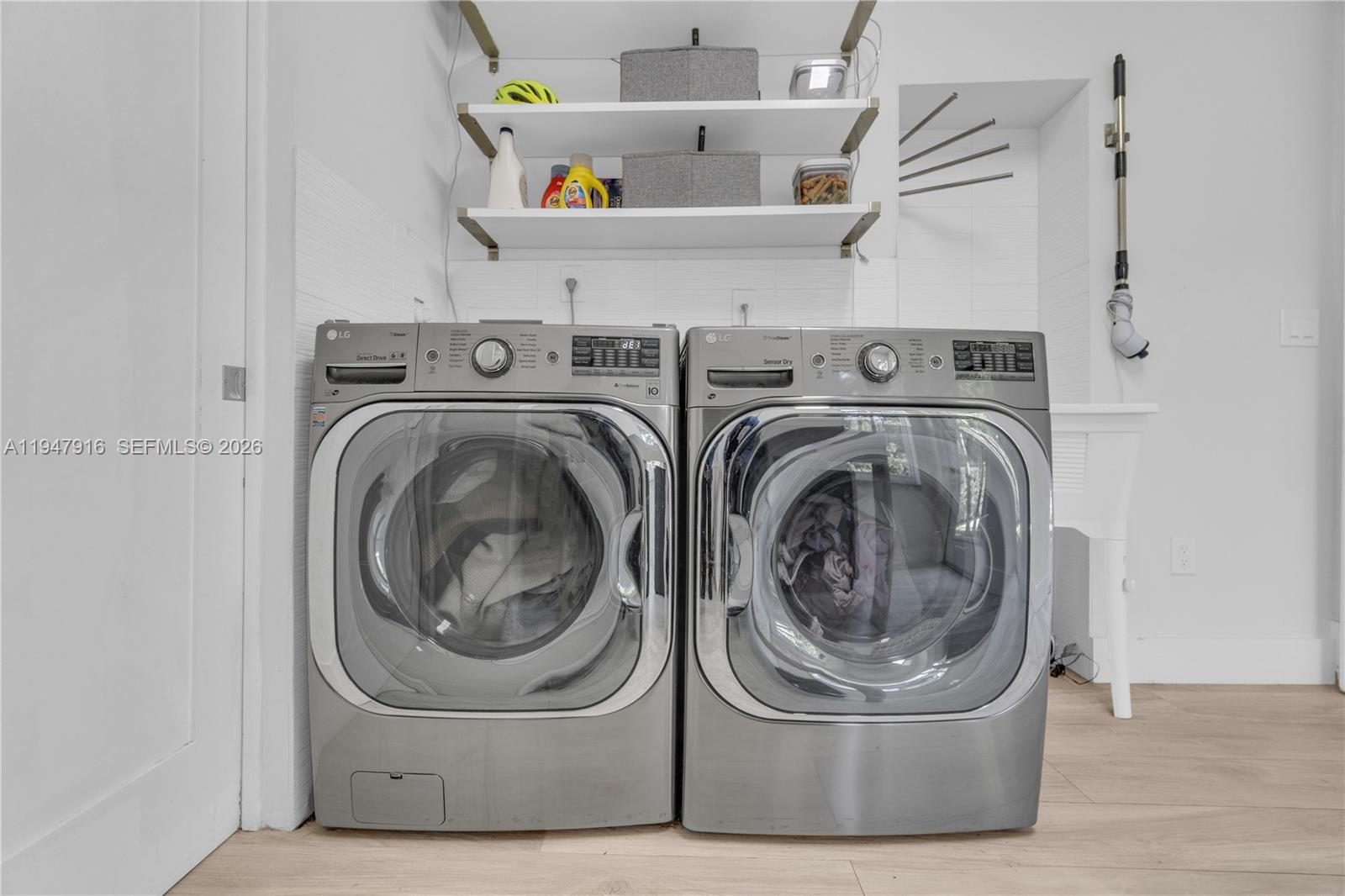 AMD PL GRIFFING BISCAYNE - Residential