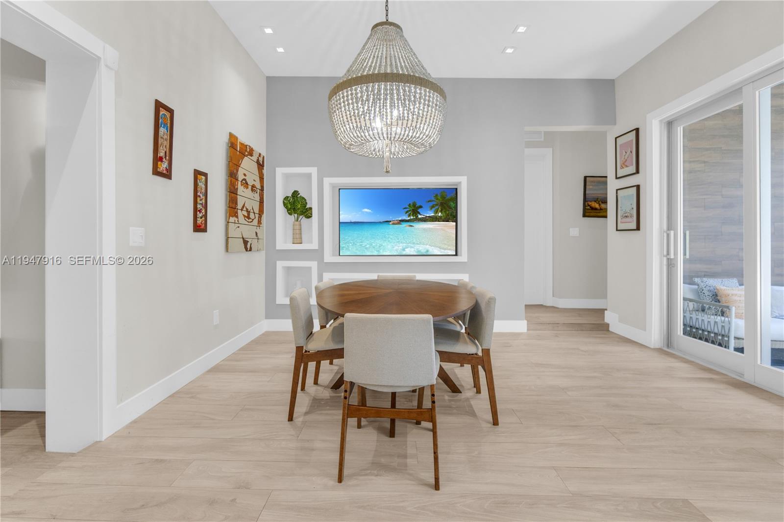 AMD PL GRIFFING BISCAYNE - Residential